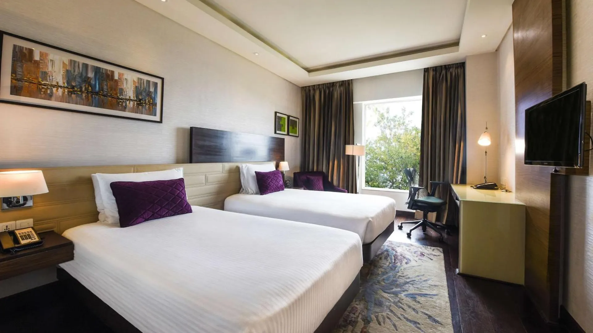 מלון גורגאון Doubletree By Hilton Gurugram Baani Square