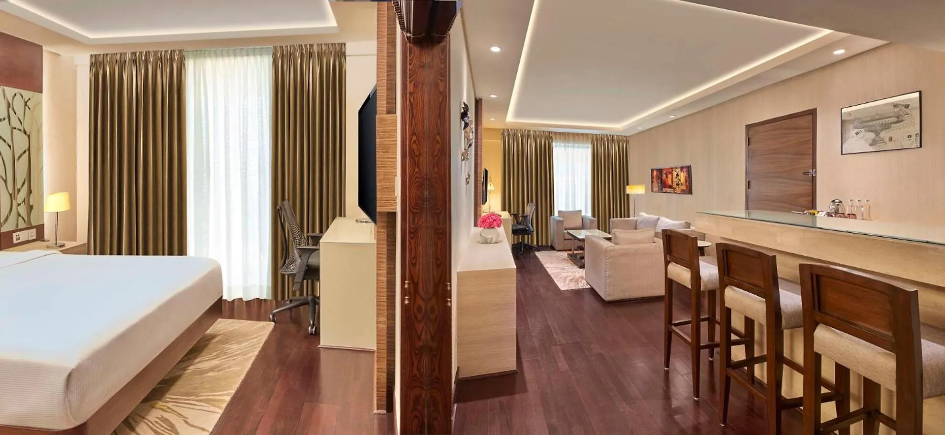 Doubletree By Hilton Gurugram Baani Square Hotel Gurgaon